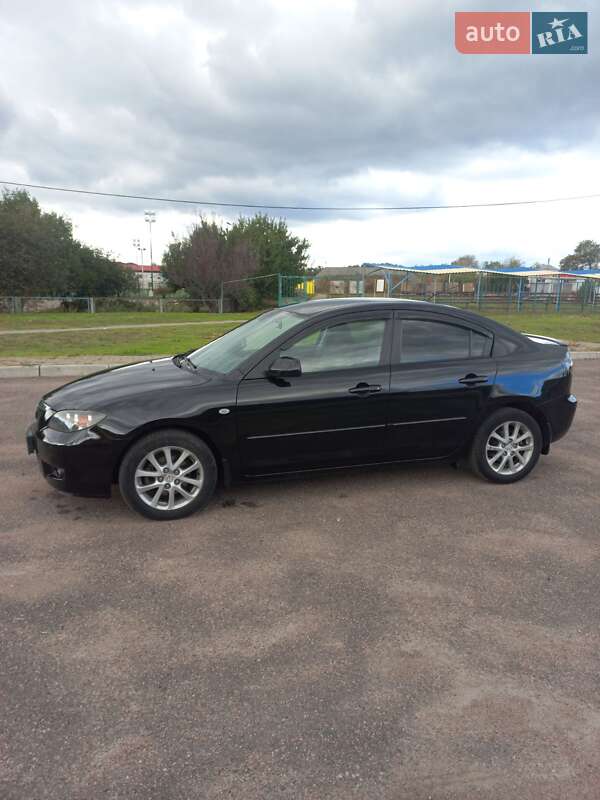 Седан Mazda 3 2009 в 