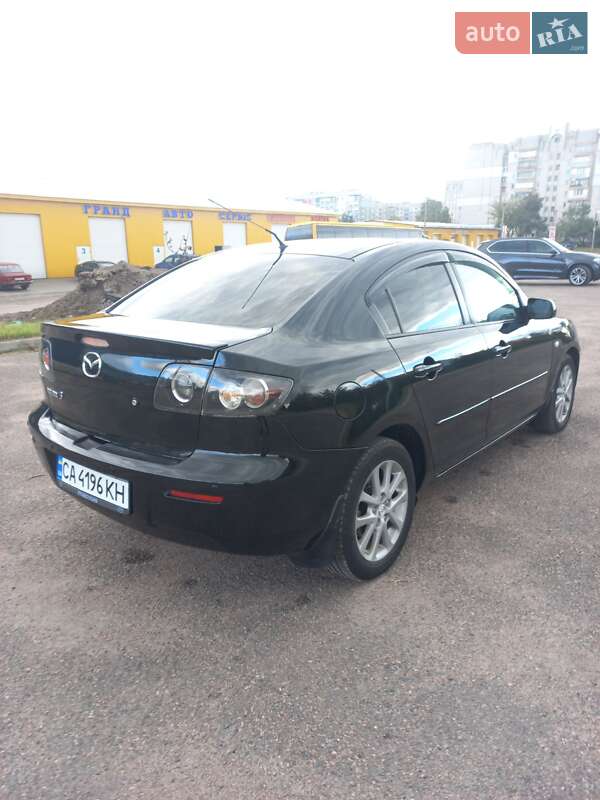 Седан Mazda 3 2009 в Черкассах
