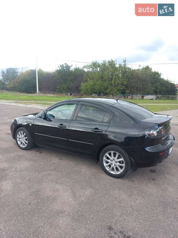 Седан Mazda 3 2009 в Черкассах