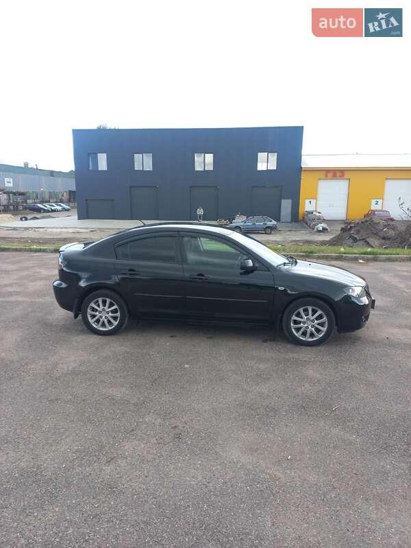 Седан Mazda 3 2009 в Черкассах