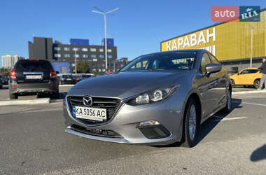 Седан Mazda 3 2016 в Києві