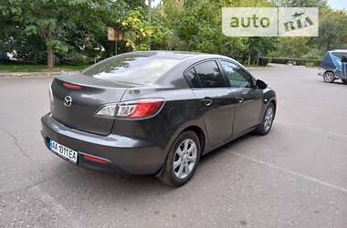 Седан Mazda 3 2010 в Одессе