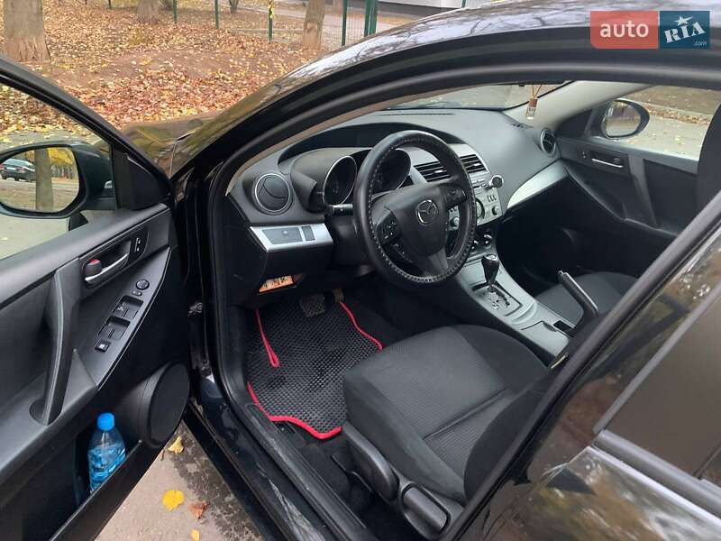 Седан Mazda 3 2013 в Харькове фото 3 Седан Mazda 3 2013 в Харькове