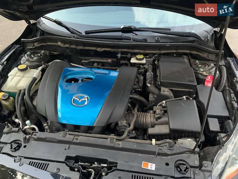 Седан Mazda 3 2013 в Харькове фото 9 Седан Mazda 3 2013 в Харькове