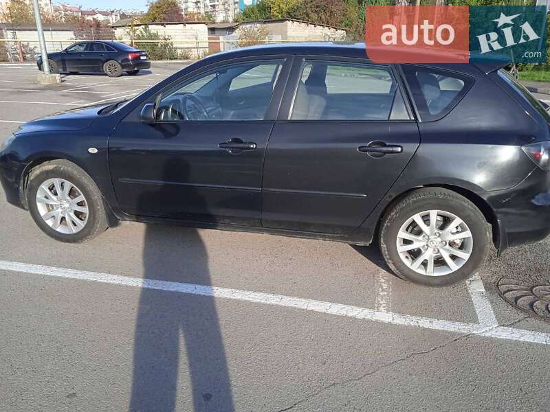 Хетчбек Mazda 3 2006 в Івано-Франківську