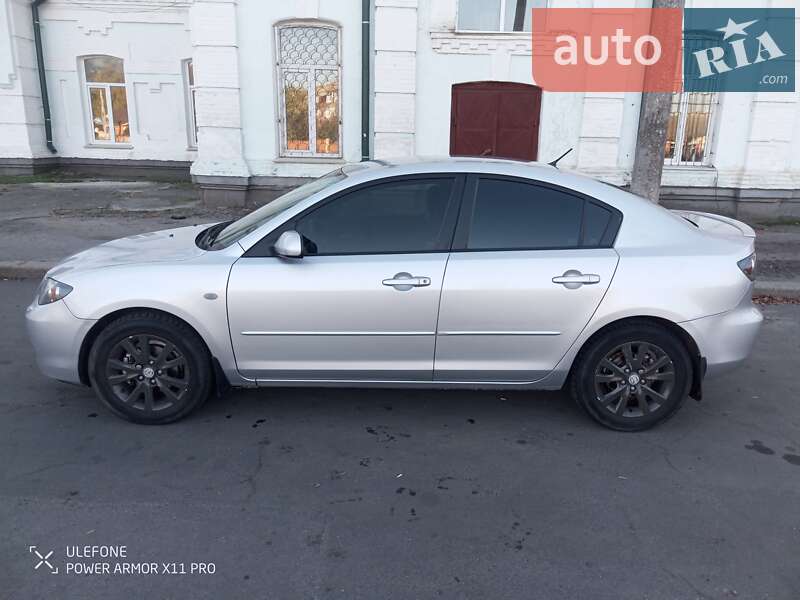 Седан Mazda 3 2006 в Умани
