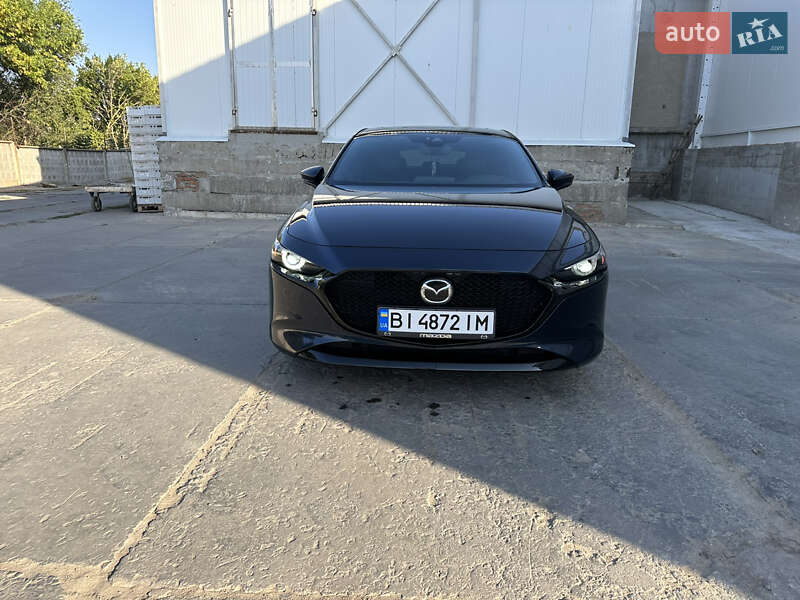 Хэтчбек Mazda 3 2019 в Кременчуге