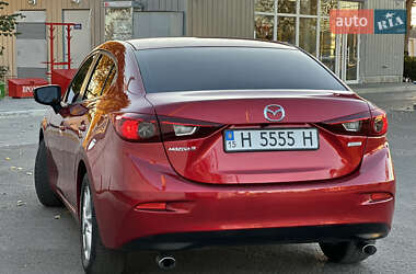 Седан Mazda 3 2014 в Первомайске