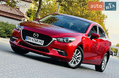 Седан Mazda 3 2017 в Одессе