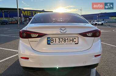 Седан Mazda 3 2014 в Вінниці