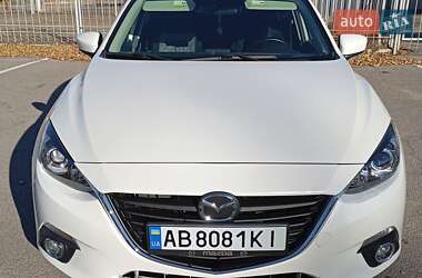 Седан Mazda 3 2014 в 