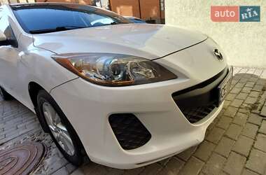 Седан Mazda 3 2012 в 