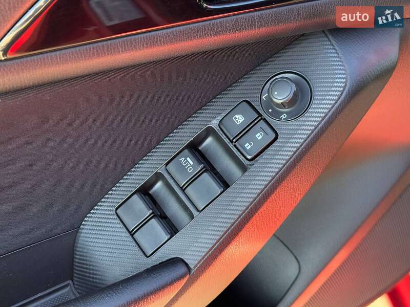 Хетчбек Mazda 3 2015 в Кривому Розі