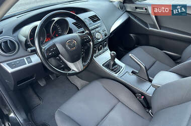 Хэтчбек Mazda 3 2011 в Стрые