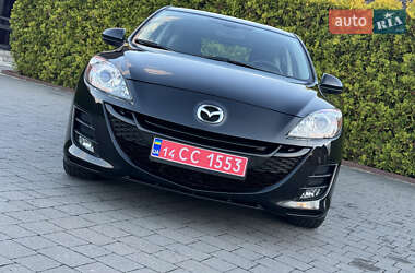 Хэтчбек Mazda 3 2011 в Стрые