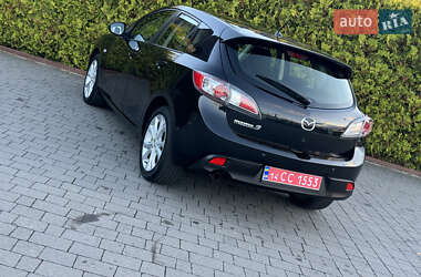 Хэтчбек Mazda 3 2011 в Стрые