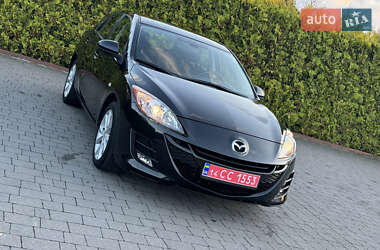 Хэтчбек Mazda 3 2011 в Стрые