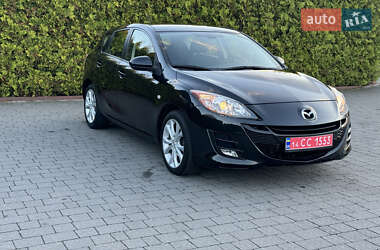 Хэтчбек Mazda 3 2011 в Стрые