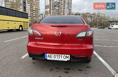 Седан Mazda 3 2010 в Киеве