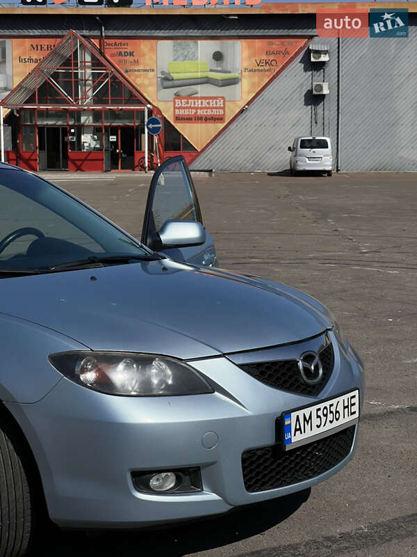 Седан Mazda 3 2007 в Житомире