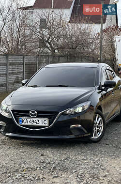 Седан Mazda 3 2016 в Харькове