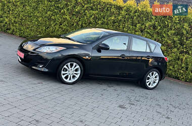 Хетчбек Mazda 3 2011 в Стрию