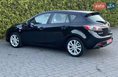 Хетчбек Mazda 3 2011 в Стрию