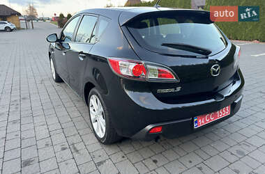 Хетчбек Mazda 3 2011 в Стрию