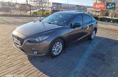 Седан Mazda 3 2014 в Киеве