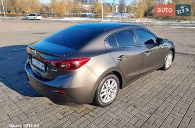 Седан Mazda 3 2014 в Киеве