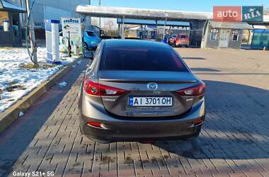 Седан Mazda 3 2014 в Киеве