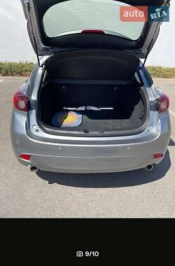 Хэтчбек Mazda 3 2014 в 