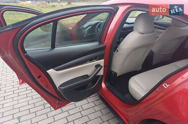 Седан Mazda 3 2019 в 