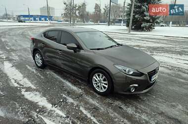 Седан Mazda 3 2015 в Харкові