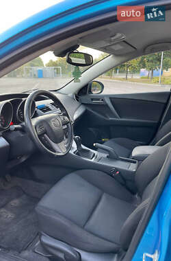 Хетчбек Mazda 3 2010 в Дніпрі