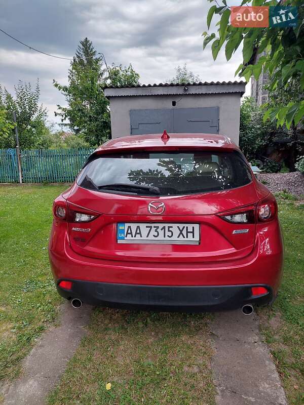 Хэтчбек Mazda 3 2016 в Ивано-Франковске фото 2 Хэтчбек Mazda 3 2016 в Ивано-Франковске