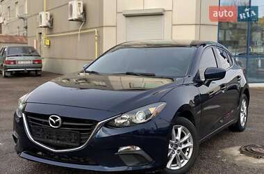 Хетчбек Mazda 3 2014 в Дніпрі