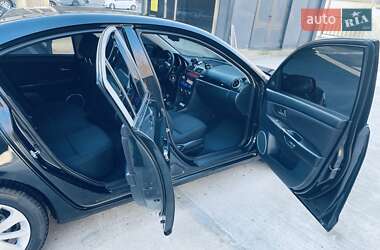 Седан Mazda 3 2007 в Киеве