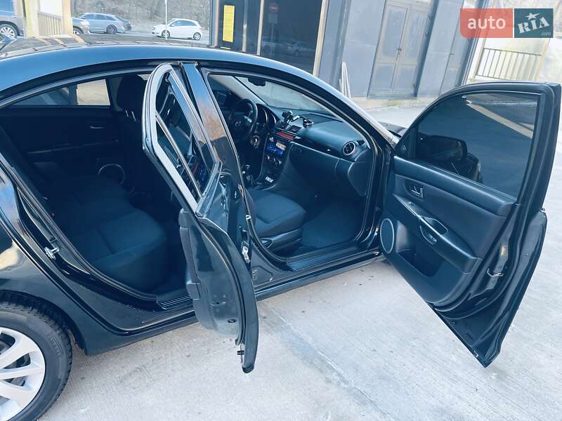 Седан Mazda 3 2007 в Киеве фото 17 Седан Mazda 3 2007 в Киеве