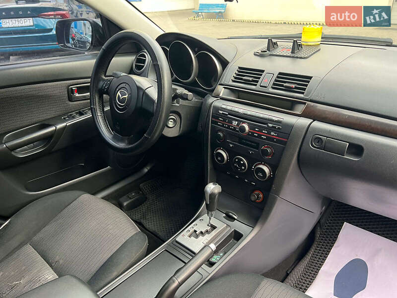 Седан Mazda 3 2007 в Одесі