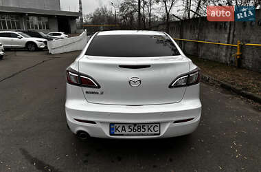 Седан Mazda 3 2012 в Києві