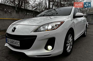 Седан Mazda 3 2012 в Києві