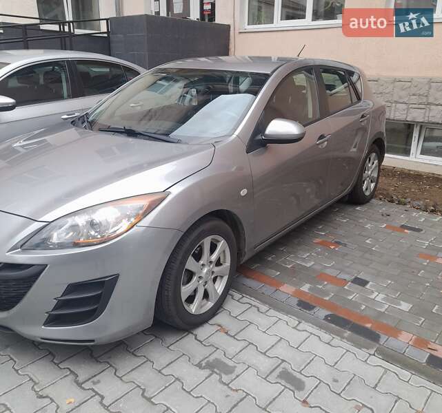 Хэтчбек Mazda 3 2011 в Стрые