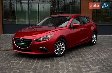 Хэтчбек Mazda 3 2015 в Киеве