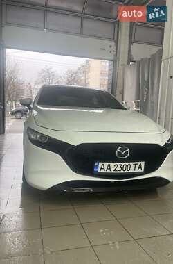 Mazda 3 2018