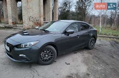 Седан Mazda 3 2015 в Олександрії