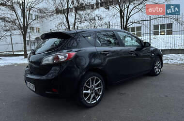 Хетчбек Mazda 3 2013 в Шостці