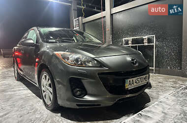 Седан Mazda 3 2011 в Івано-Франківську