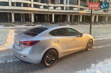 Седан Mazda 3 2016 в Києві