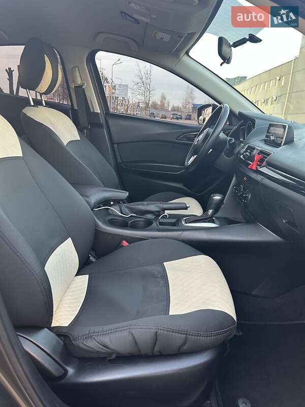 Седан Mazda 3 2013 в Киеве